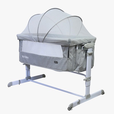 تخت و گهواره کنار مادر ورونا